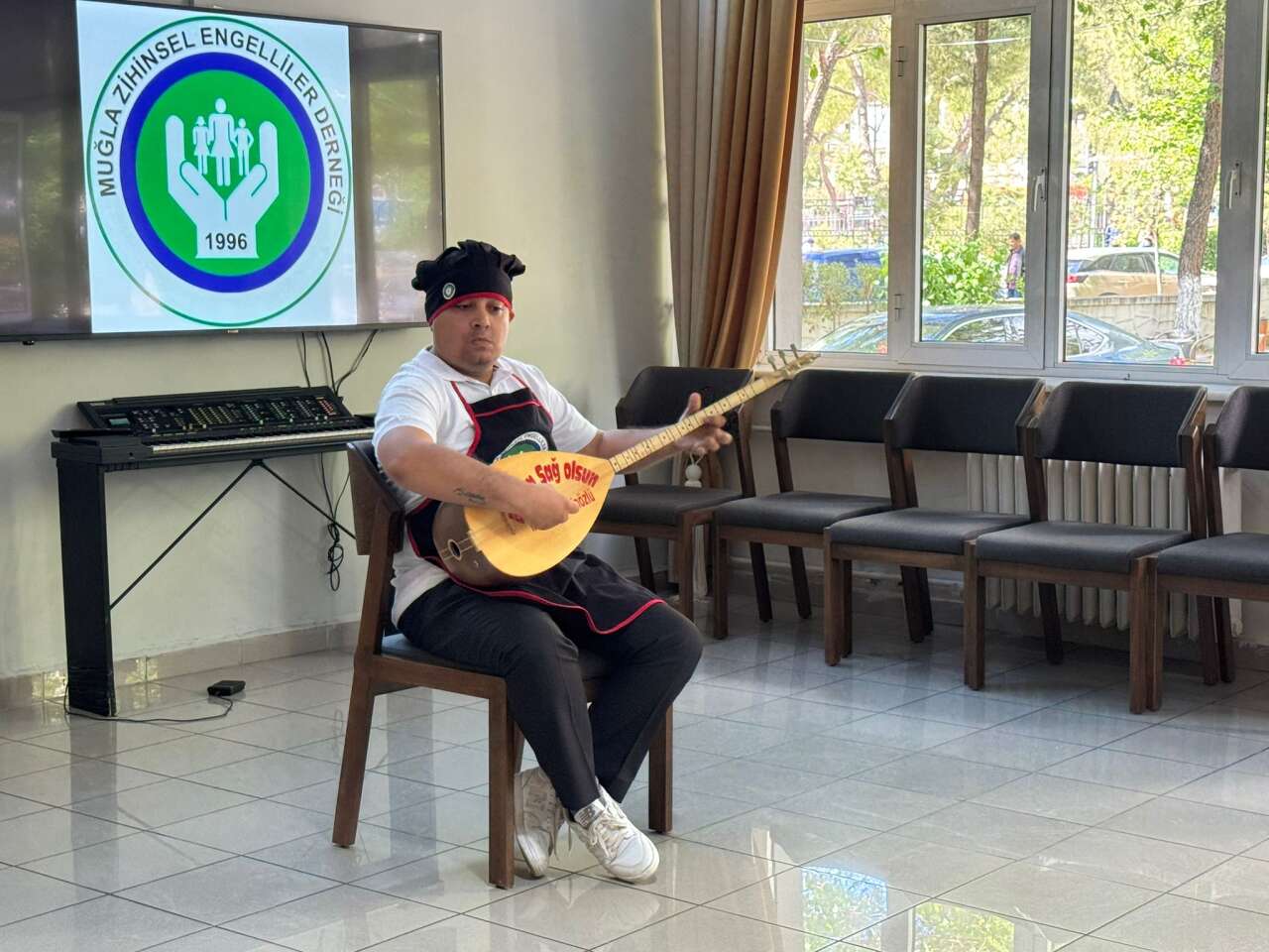 Menteşe’de Özel Gereksinimli Kursiyerlerden Hamur İşi Etkinliği 15